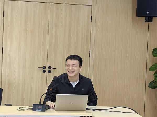 人间四月天 读书正当时——安博开展读书分享活动